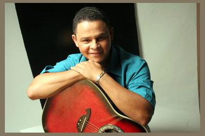 Adenilson